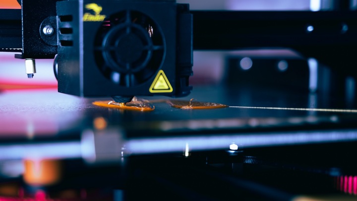 Изделие из сплава стали и бронзы создали с помощью 3D-печати в Сколтехе Изделие из сплава стали и бронзы создали с помощью 3D-печати в Сколтехе