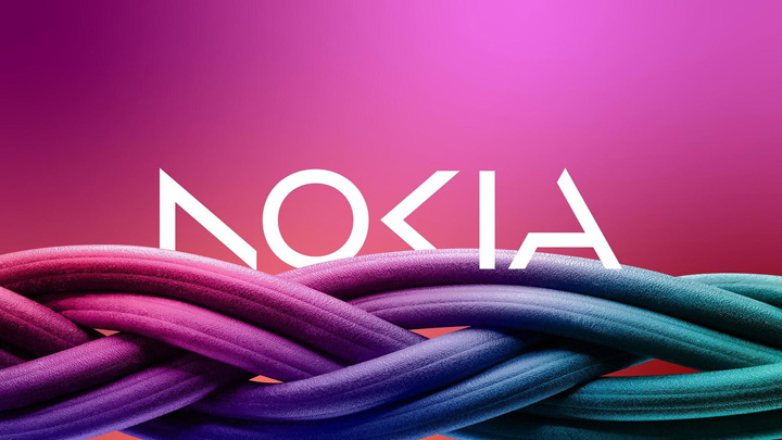 Nokia сменила стратегию и логотип Nokia сменила стратегию и логотип