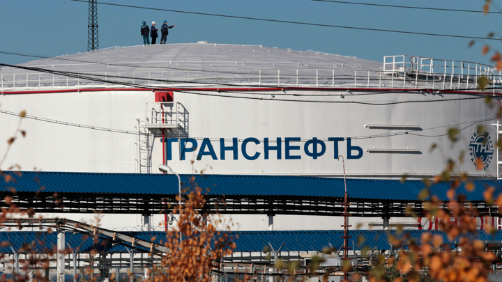 «Транснефть» приостановила поставки нефти в Польшу «Транснефть» приостановила поставки нефти в Польшу