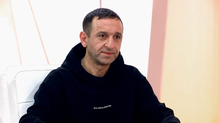 «Начал гулять по костям». Сослан Фидаров о конфликте с Артуром Смольяниновым «Начал гулять по костям». Сослан Фидаров о конфликте с Артуром Смольяниновым