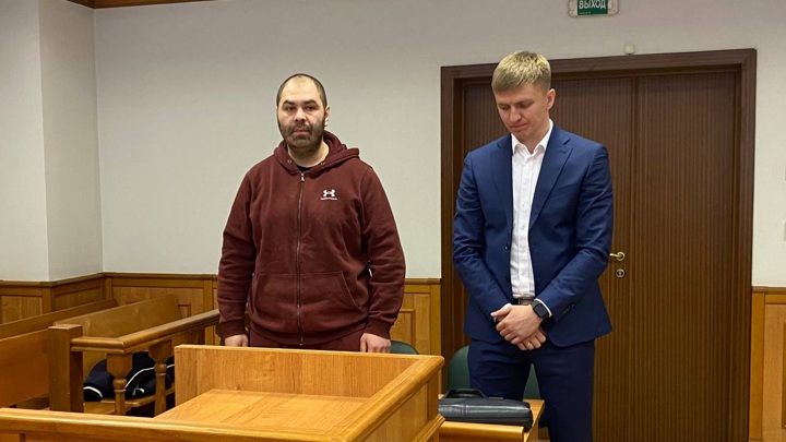 Дебош в ресторане аукнулся сыну Жириновского 15 сутками ареста Дебош в ресторане аукнулся сыну Жириновского 15 сутками ареста