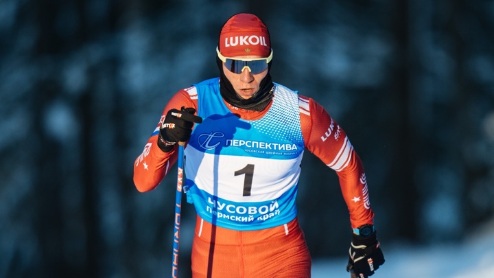 Большунов выиграл гонку свободным стилем на «Чемпионских высотах» Большунов выиграл гонку свободным стилем на «Чемпионских высотах»