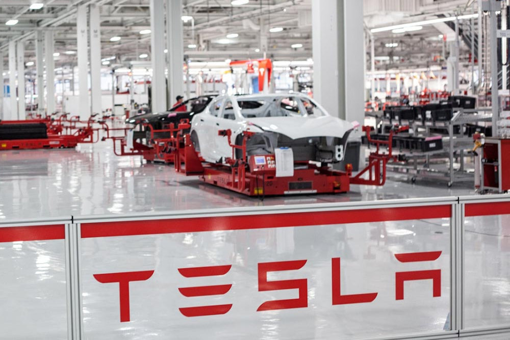 Tesla построит еще один огромный автозавод Tesla построит еще один огромный автозавод