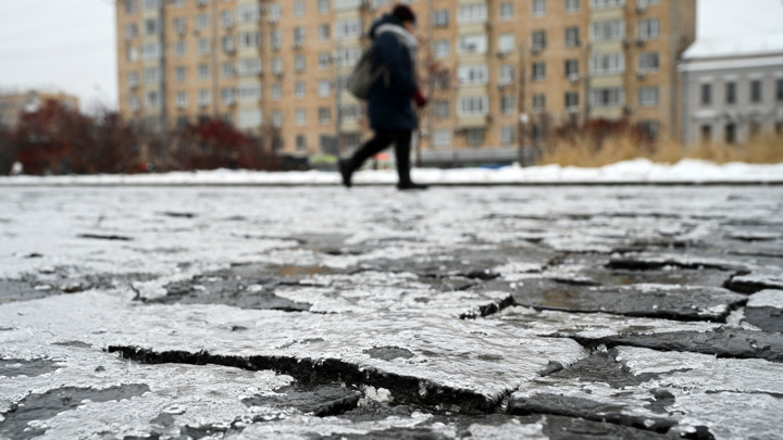 Погода в Москве: сначала гололедица, потом тепло с юга Погода в Москве: сначала гололедица, потом тепло с юга