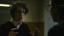 Представлены первый трейлер и постер фильма «Сто лет тому вперед» Представлены первый трейлер и постер фильма «Сто лет тому вперед»