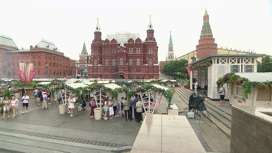 Танцы, песни и ретрорейс: что ждет москвичей и гостей столицы в выходные Танцы, песни и ретрорейс: что ждет москвичей и гостей столицы в выходные