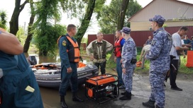 Вода в затопившей Уссурийск реке поднялась на рекордные 10 метров Вода в затопившей Уссурийск реке поднялась на рекордные 10 метров