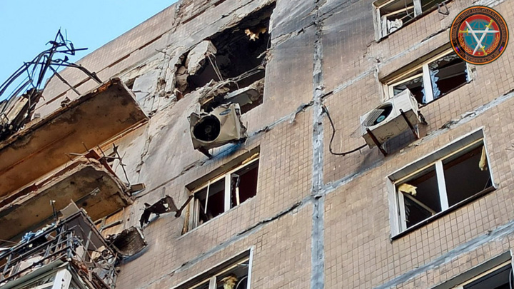 Больше 360 украинских снарядов и ракет выпущено за сутки по ДНР Больше 360 украинских снарядов и ракет выпущено за сутки по ДНР