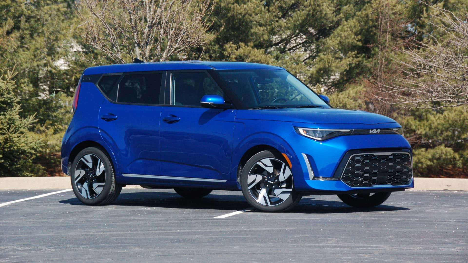 В России начали продавать обновленную версию кроссовера Kia Soul В России начали продавать обновленную версию кроссовера Kia Soul
