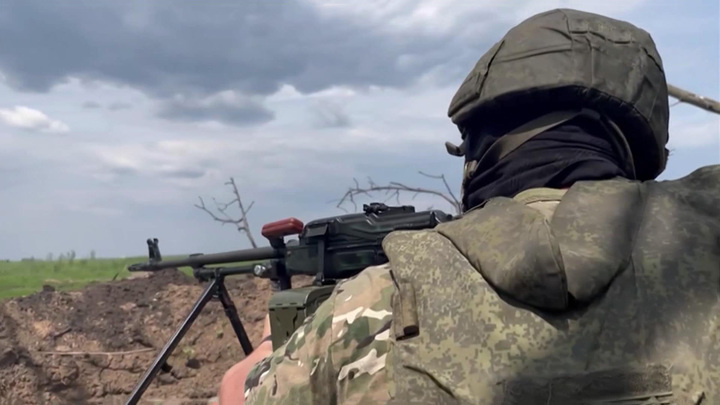 Авиация группировки «Юг» разгромила живую силу ВСУ в нескольких селах ДНР Авиация группировки «Юг» разгромила живую силу ВСУ в нескольких селах ДНР