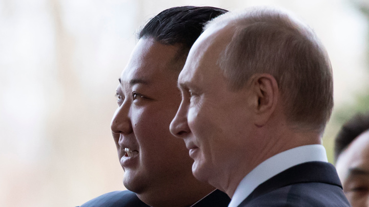 Посол в КНДР заявил, что Ким Чен Ын доволен визитом в Россию Посол в КНДР заявил, что Ким Чен Ын доволен визитом в Россию