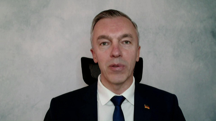 Депутат бундестага Шмидт надеется, что Мерц не начнет открытый конфликт с РФ Депутат бундестага Шмидт надеется, что Мерц не начнет открытый конфликт с РФ