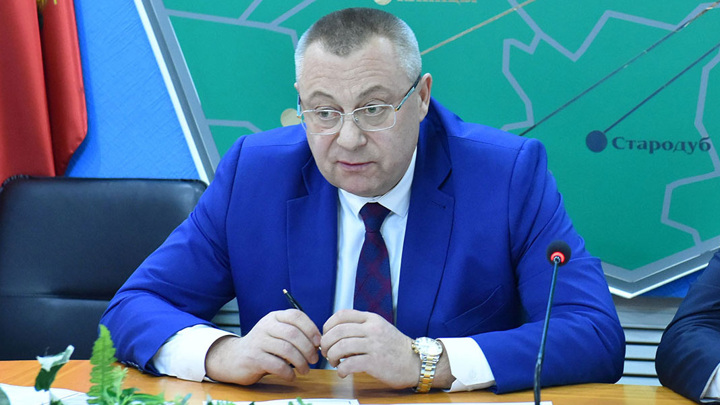 Бывший замгубернатора Брянской области Тимошенко получал взятки через сына Бывший замгубернатора Брянской области Тимошенко получал взятки через сына