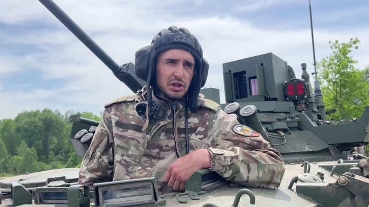 Уссурийские десантники при помощи БМП разгромили позиции ВСУ под Сумами Уссурийские десантники при помощи БМП разгромили позиции ВСУ под Сумами