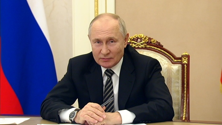 Путин разрешил компании ДОМ.РФ провести IPO с сохранением доли государства Путин разрешил компании ДОМ.РФ провести IPO с сохранением доли государства