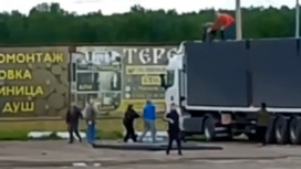 ЛДПР вручит вознаграждение пытавшимся помешать дронам жителям Иркутской области ЛДПР вручит вознаграждение пытавшимся помешать дронам жителям Иркутской области