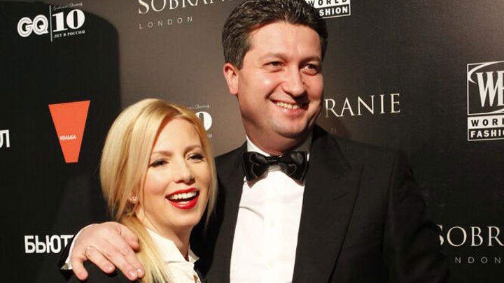 Бывшая жена Тимура Иванова поменяла данные в ИП и вернула девичью фамилию Бывшая жена Тимура Иванова поменяла данные в ИП и вернула девичью фамилию