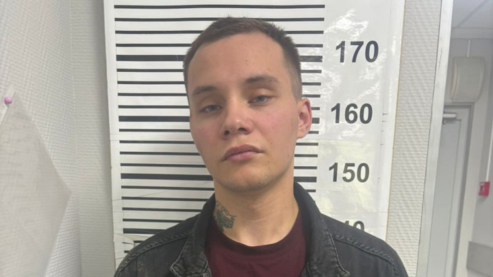Задержан курьер мошенников, похитивших у блокадницы 14 миллионов рублей Задержан курьер мошенников, похитивших у блокадницы 14 миллионов рублей