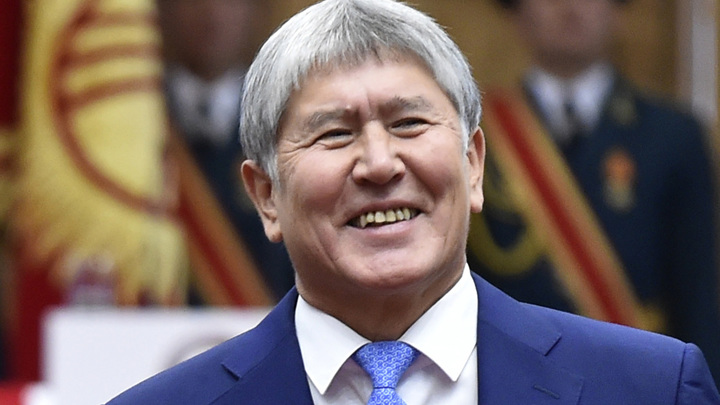 Экс-президент Киргизии Атамбаев заочно приговорен к 11,5 года лишения свободы Экс-президент Киргизии Атамбаев заочно приговорен к 11,5 года лишения свободы