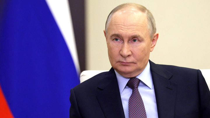 Путин отметил вклад мусульман в поддержку защитников Отечества и их семей