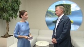 Греф: Сбербанк не видит сигналов о том, что наступят банковские кризисы Греф: Сбербанк не видит сигналов о том, что наступят банковские кризисы