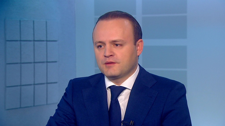 Депутат Даванков предложил изменить школьное домашнее задание из-за развития ИИ Депутат Даванков предложил изменить школьное домашнее задание из-за развития ИИ