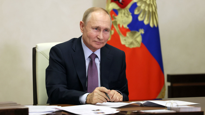 ВЦИОМ: Путину доверяет почти 80% опрошенных россиян ВЦИОМ: Путину доверяет почти 80% опрошенных россиян