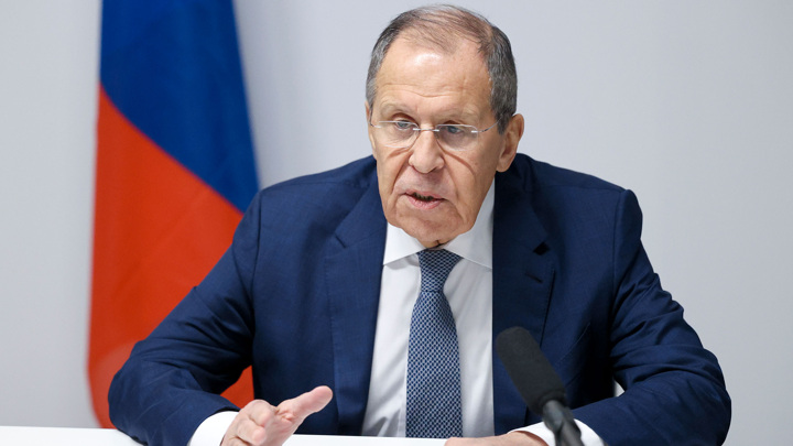Лавров: РФ не отгораживается от западных соседей, но им нужно изменить поведение Лавров: РФ не отгораживается от западных соседей, но им нужно изменить поведение