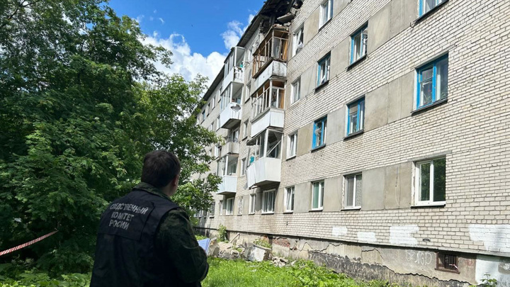 В Серове возбудили дело после взрыва бытового газа в многоквартирном доме В Серове возбудили дело после взрыва бытового газа в многоквартирном доме