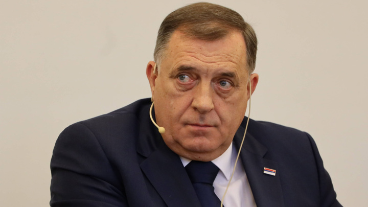 Додик: Западу нужен российский лидер, который соглашался бы с ним во всем Додик: Западу нужен российский лидер, который соглашался бы с ним во всем