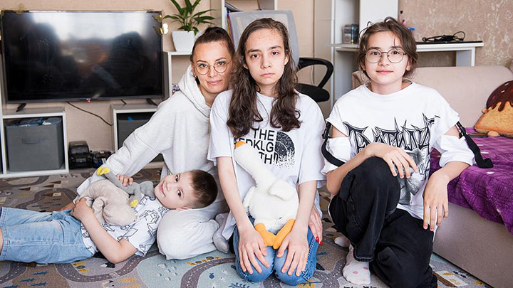 Нужна помощь: Станиславу Орехову спасет операция на позвоночнике Нужна помощь: Станиславу Орехову спасет операция на позвоночнике