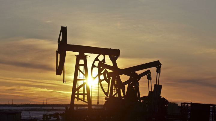 Цена нефти марки Brent опустилась ниже 68 долларов за баррель Цена нефти марки Brent опустилась ниже 68 долларов за баррель