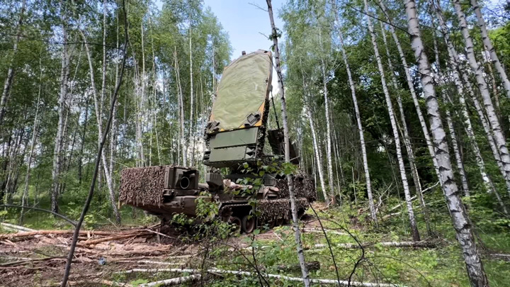 Боец с позывным Кузьма сообщил об универсальности С 300 в отражении атак ВСУ Боец с позывным Кузьма сообщил об универсальности С 300 в отражении атак ВСУ