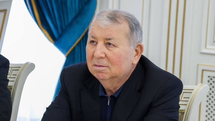 ТАСС: силовики задержали госсекретаря Дагестана Магомед-Султана Магомедова ТАСС: силовики задержали госсекретаря Дагестана Магомед-Султана Магомедова