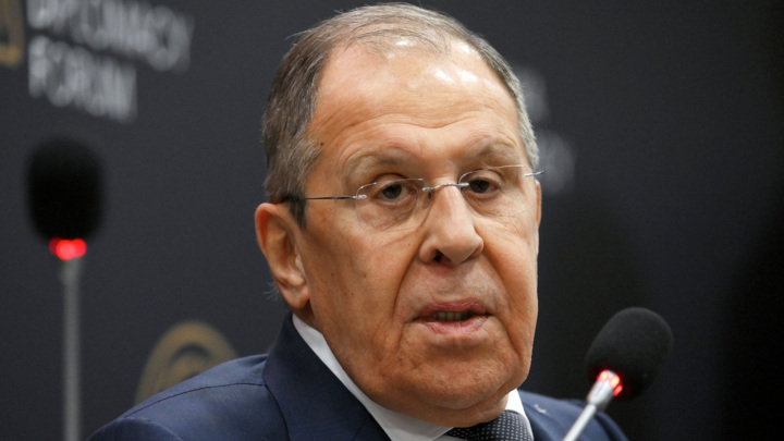 Лавров: РФ предпочитает методы дипломатии в украинском урегулировании Лавров: РФ предпочитает методы дипломатии в украинском урегулировании