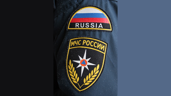 Сотрудники МЧС прибыли на место хлопка гелия в стоматологии на севере Москвы Сотрудники МЧС прибыли на место хлопка гелия в стоматологии на севере Москвы
