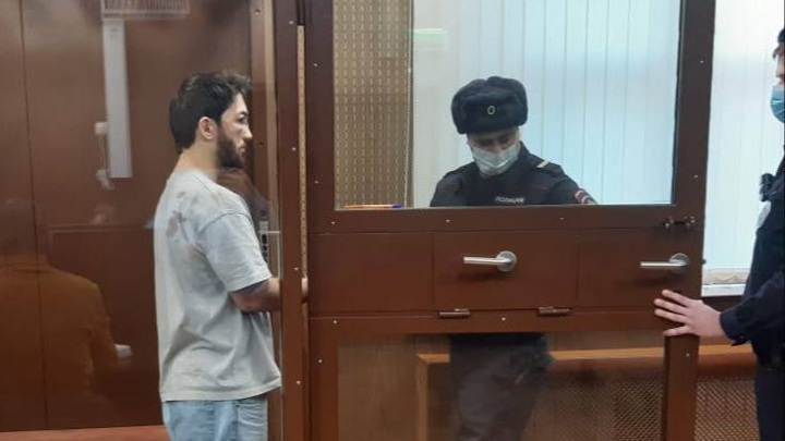 Суд назначил бойцу ММА Ахьядову 28 лет за убийство инспектора МАДИ в «Зарядье» Суд назначил бойцу ММА Ахьядову 28 лет за убийство инспектора МАДИ в «Зарядье»