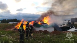 В Подмосковье загорелся склад на площади 1,5 тысячи «квадратов» В Подмосковье загорелся склад на площади 1,5 тысячи «квадратов»