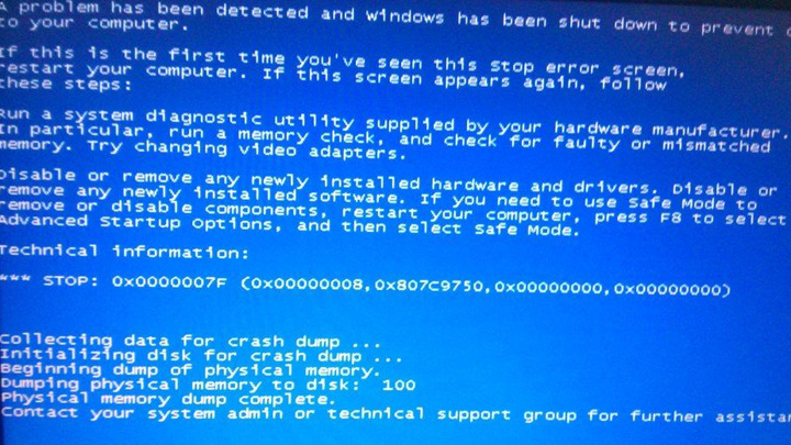 «Синий экран смерти» Windows заменят на черный впервые за 40 его существования «Синий экран смерти» Windows заменят на черный впервые за 40 его существования