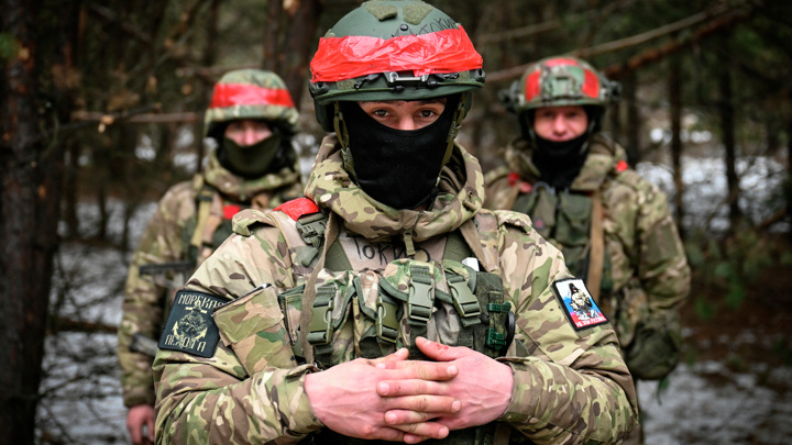 Российские подразделения вошли в Купянск, в городе начались бои Российские подразделения вошли в Купянск, в городе начались бои